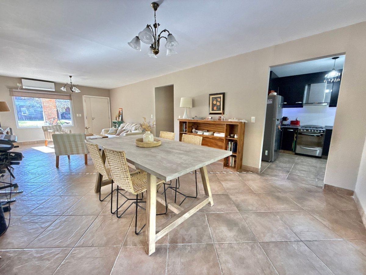 Foto de VENTA CASA 5 AMBIENTES APTO CRED BOCA RATON PILAR., imagen 3