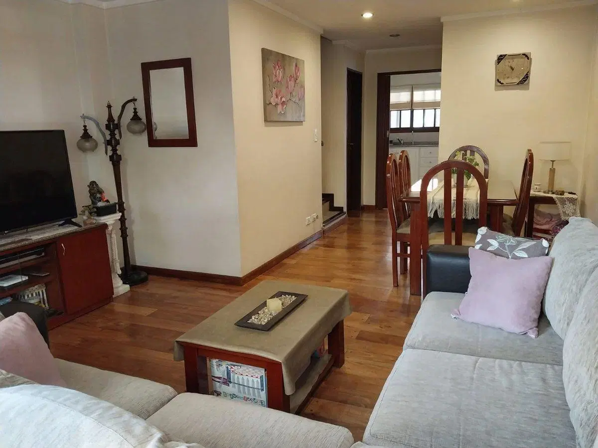 VENTA TRIPLEX 4 AMB VILLA SARMIENTO APTO CREDITO 4