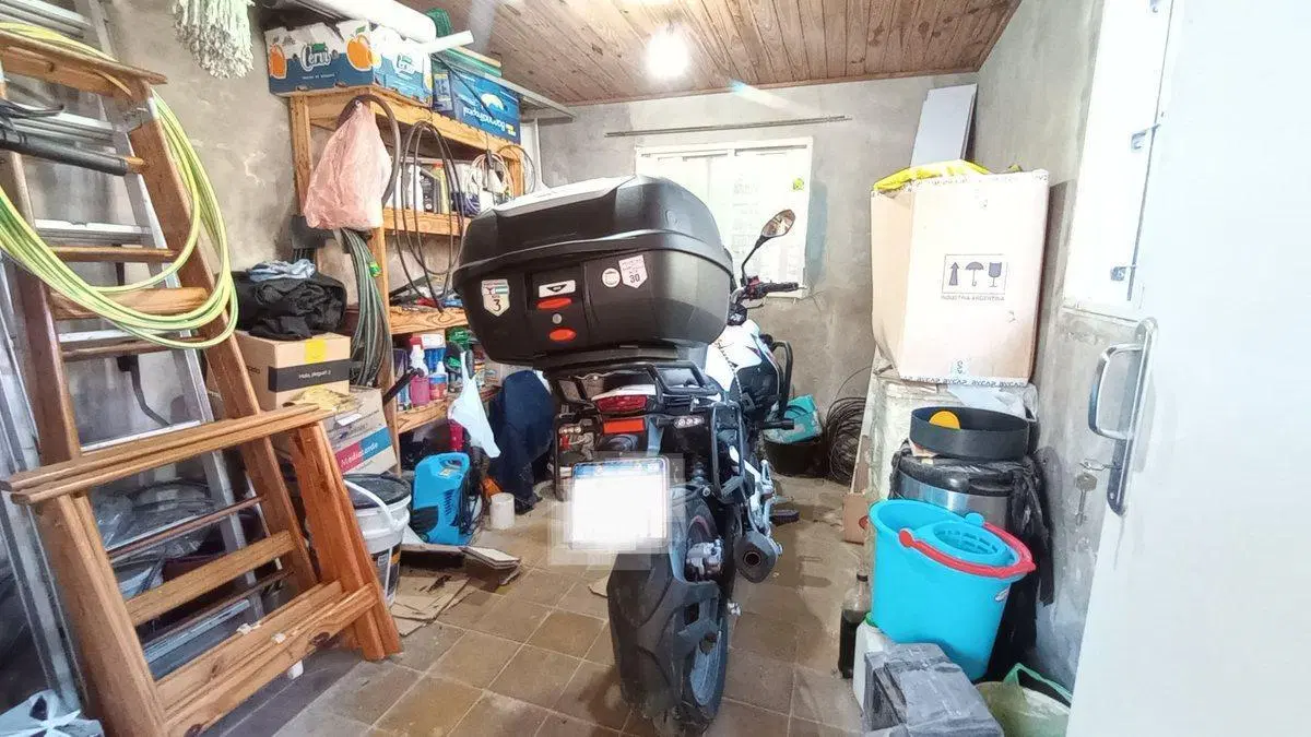 VENTA CASA 4 AMBIENTES COCHERA Y GALPON-ZARATE 8