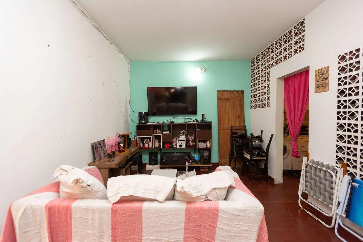 Casa Moron 5 Ambientes(1er piso a terminar 2 amb) 5