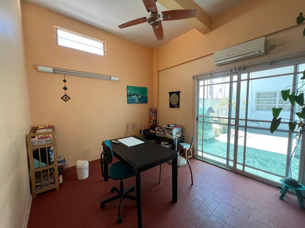 VENTA OFICINA 46M2 CENTRO DE CASERO -OPORTUNIDAD- 2