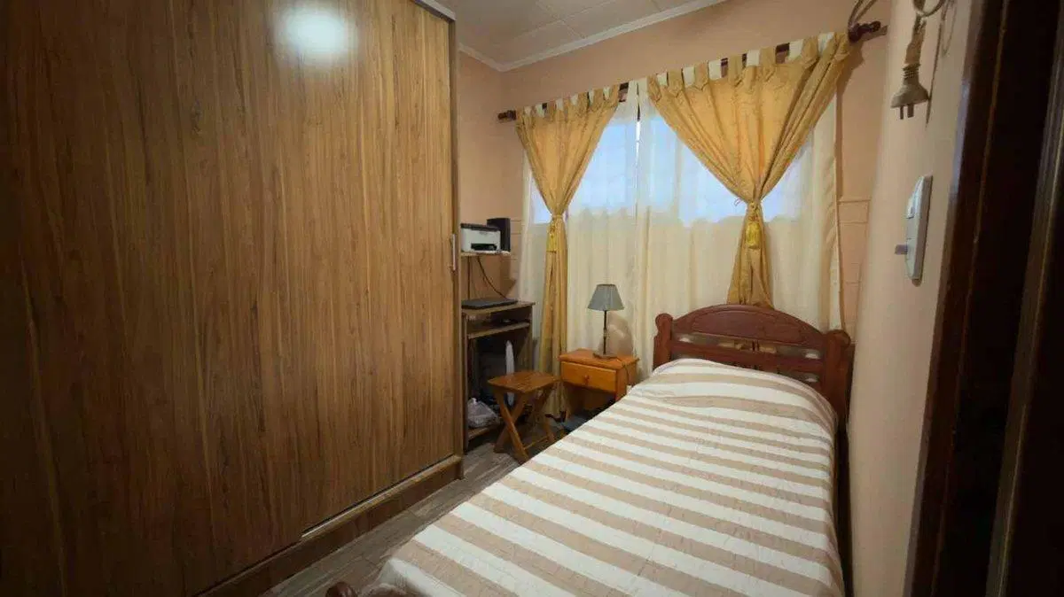VENTA PH 3 AMB PB FRENTE INDPTE S/EXPENSAS CASEROS 4