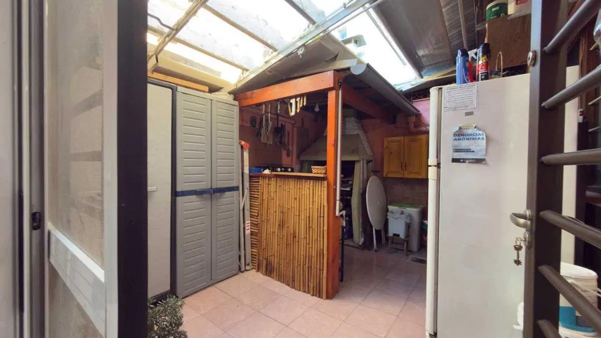 VENTA PH 3 AMB PB FRENTE INDPTE S/EXPENSAS CASEROS 2