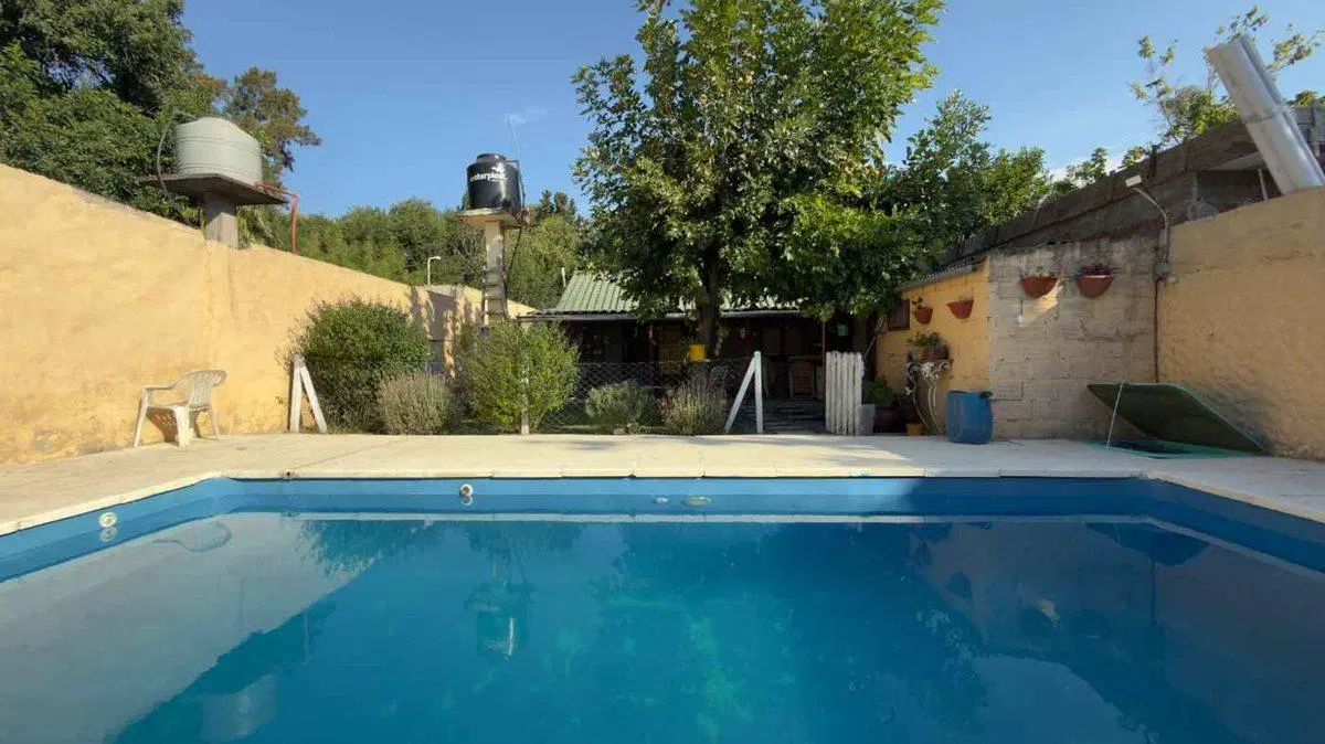VENTA CASA 3 AMB EN TORTUGUITAS, PILETA Y COCHERA 2