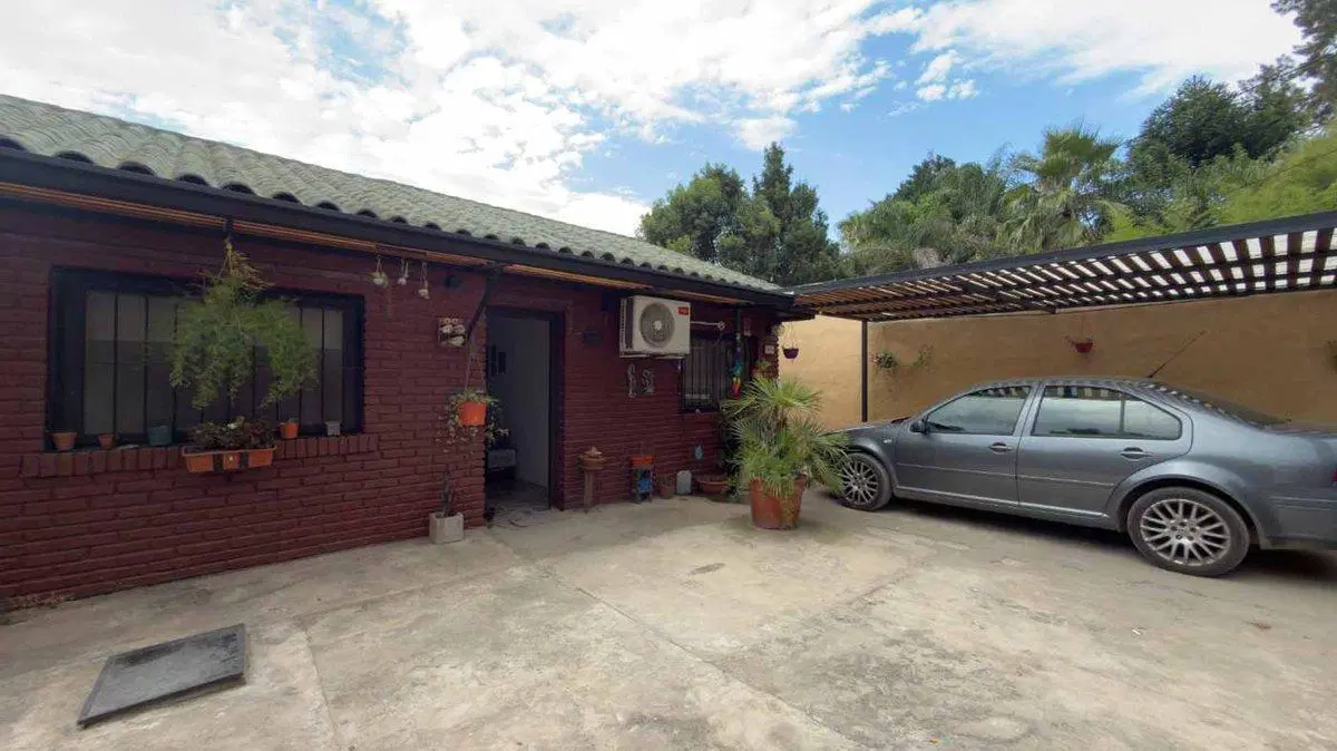 VENTA CASA 3 AMB EN TORTUGUITAS, PILETA Y COCHERA 4