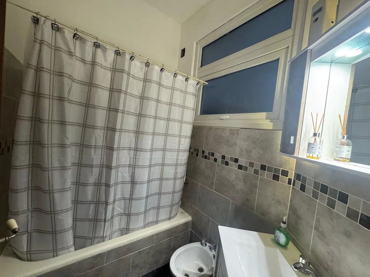 VENTA DEPTO 3 AMBIENTES PLAZA GRAL SAN MARTIN 4