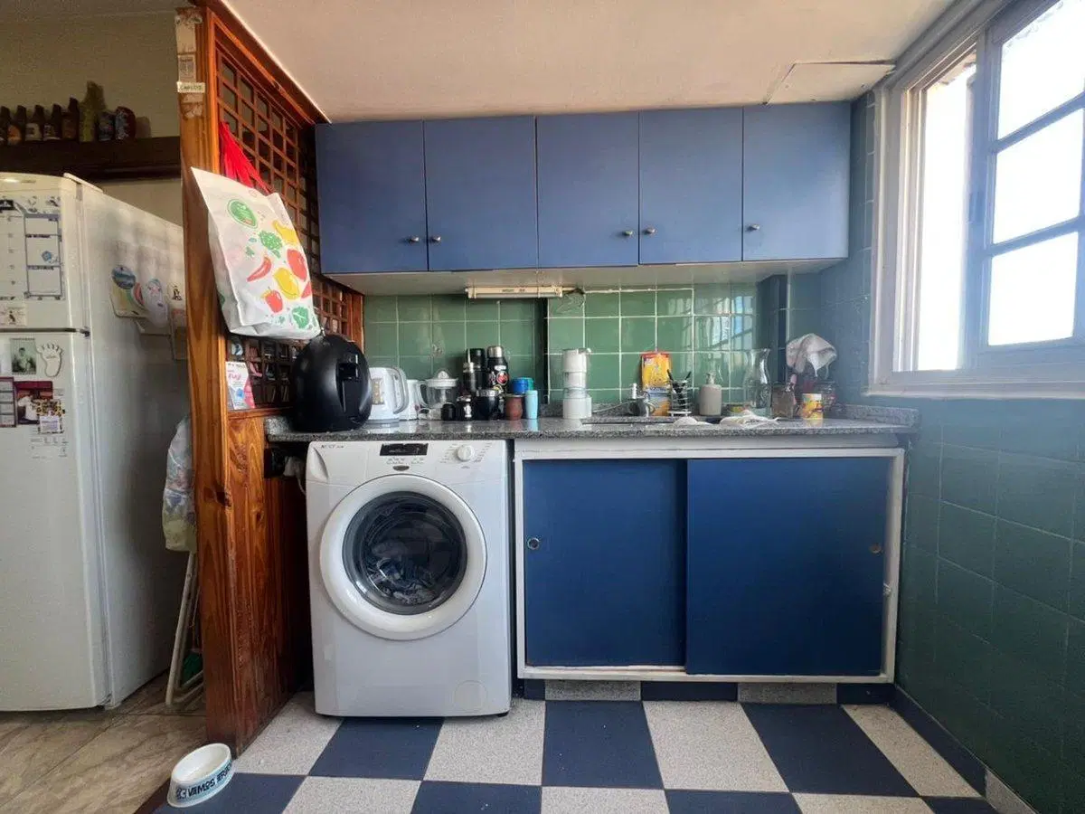 VENTA DEPTO 3 AMBIENTES FRENTE APTO CREDITO 4