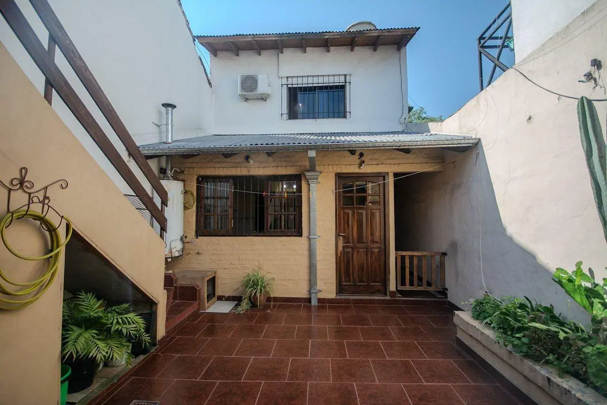 VENTA PH FRENTE INDEPENDIENT 4 AMB-VILLA LUZURIAGA 4