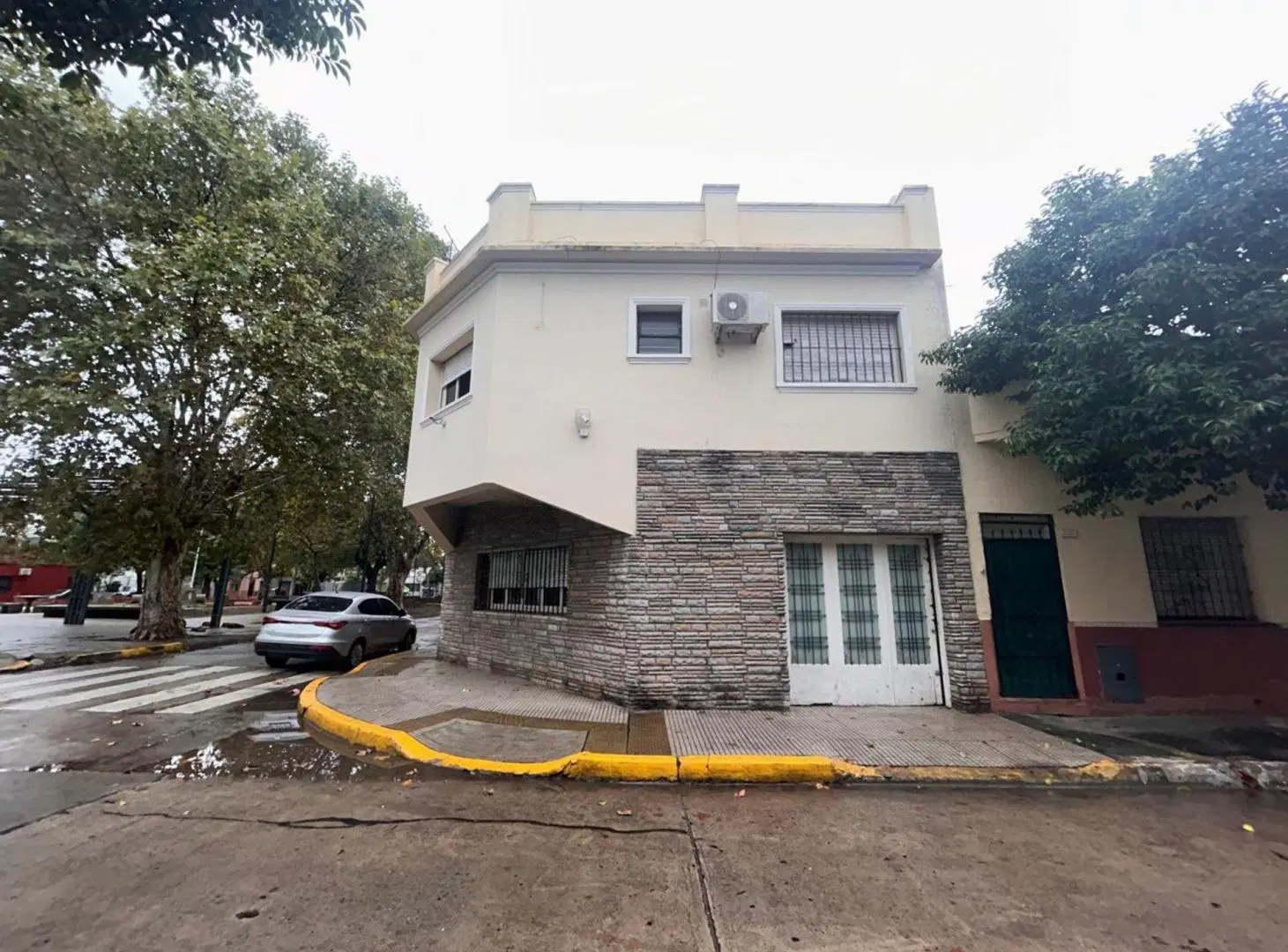 VENTA CASA 5 AMB COCHERA/PATIO/TERRAZA Z/BARRACAS. 3