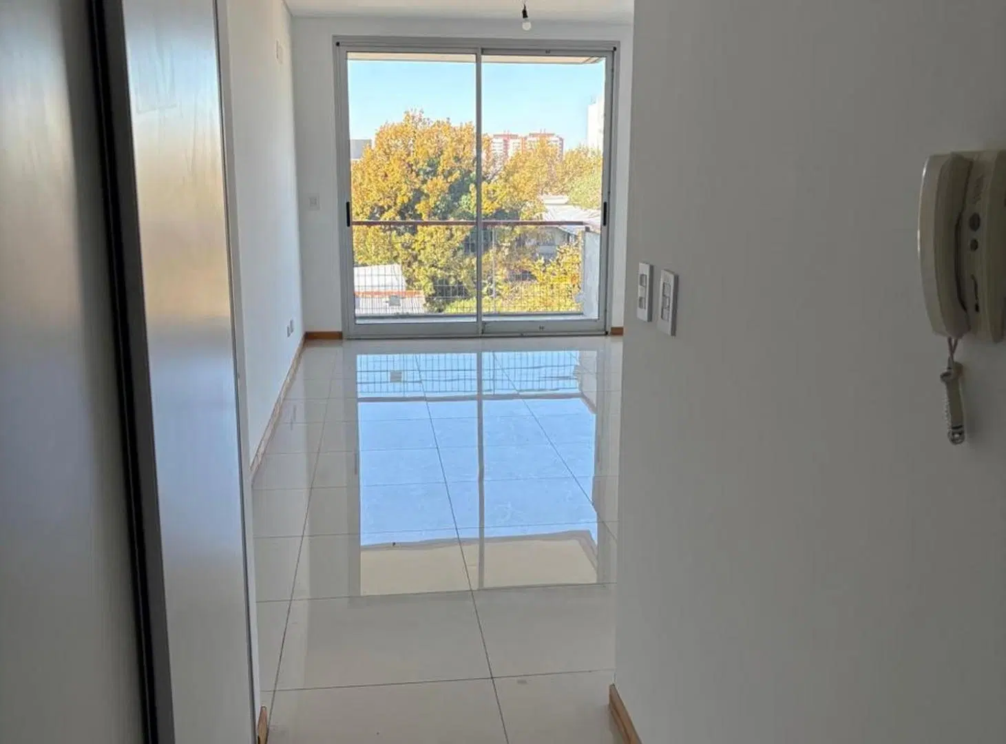 VENTA MONO ESTRENAR/BALCON FRTE/COCHERA.CIUDADELA 2