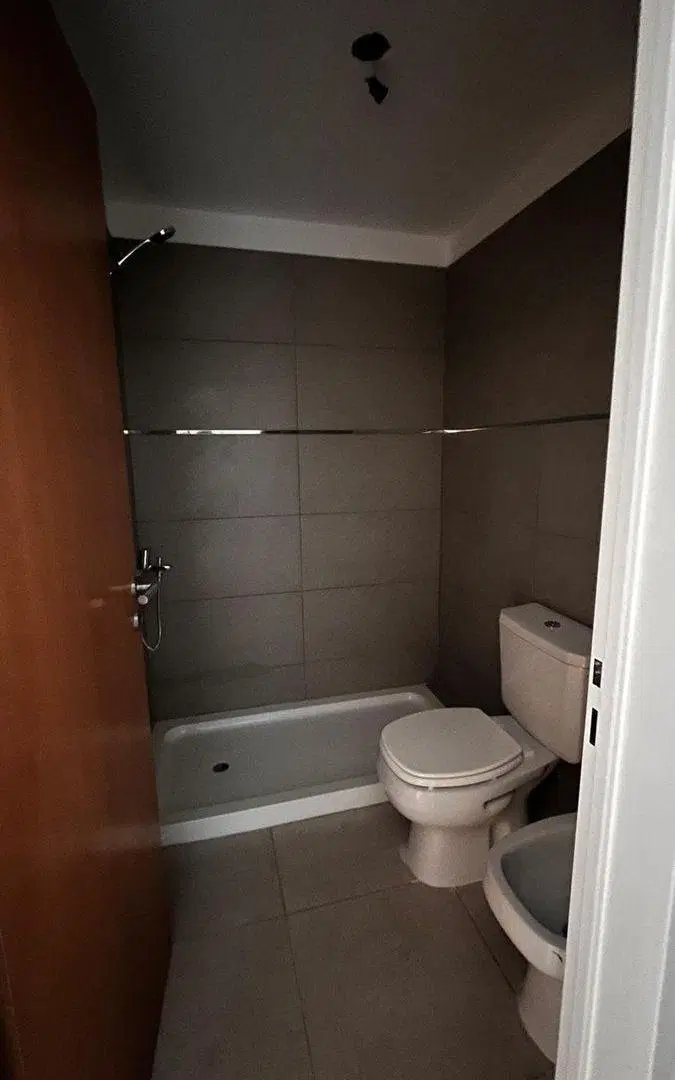 Alquiler depto monoambiente con balcón Polvorines 3