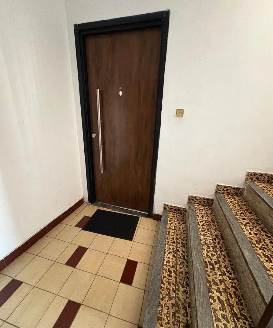 VENTA DEPAR.3 AMB C/COCHERA Y BAULERA. RAMOS MEJÍA 4