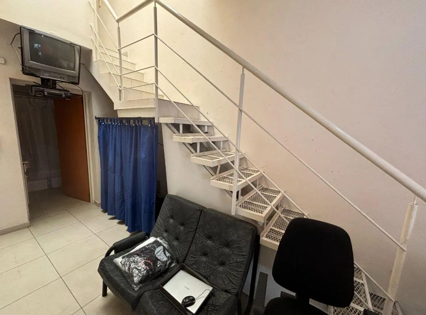 VENTA OFICINA COMERCIAL- VILLA DEVOTO 5