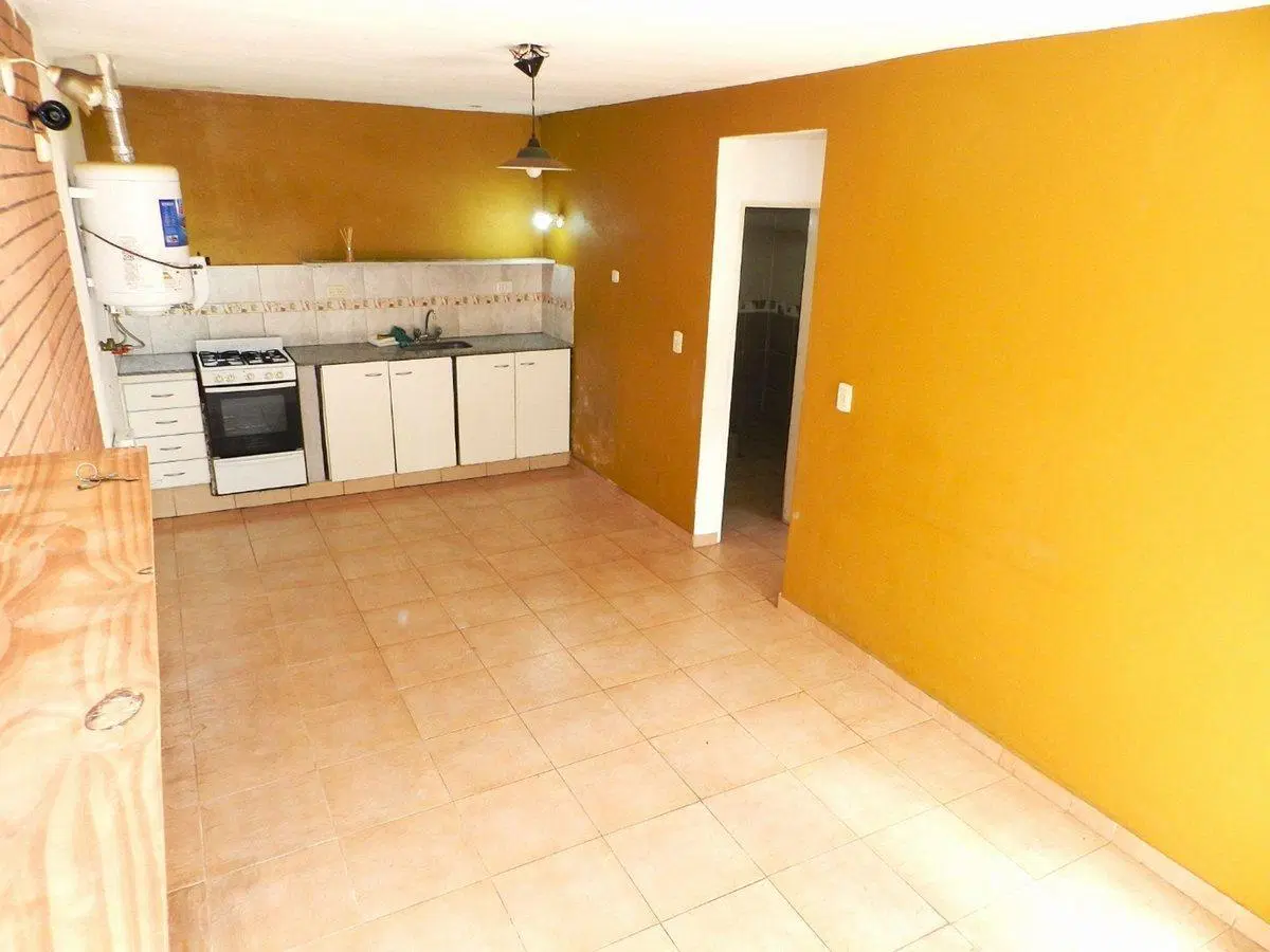 VENTA CASA 2 DORMITORIOS VILLA TESEI -APTO CREDITO 5