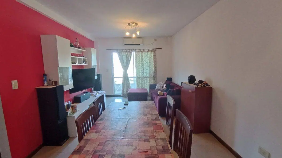 departamento 2 ambientes con balcón  patio caseros 5