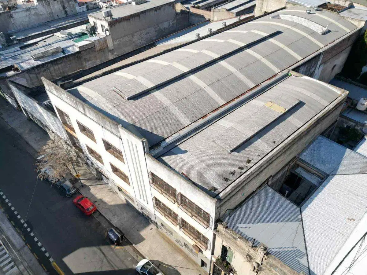 VENTA GALPON DEPOSITO EN BOEDO - PERMUTA/FINANCIA 3