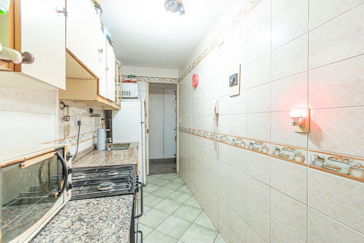 Foto de VENTA DEPTO 3 AMBIENTES BOEDO COCHERA APTO CREDITO, imagen 5