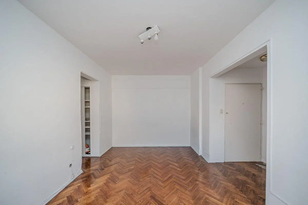 VENTA DEPARTAMENTO 2 AMB  EN BALVANERA APTO CRED 5