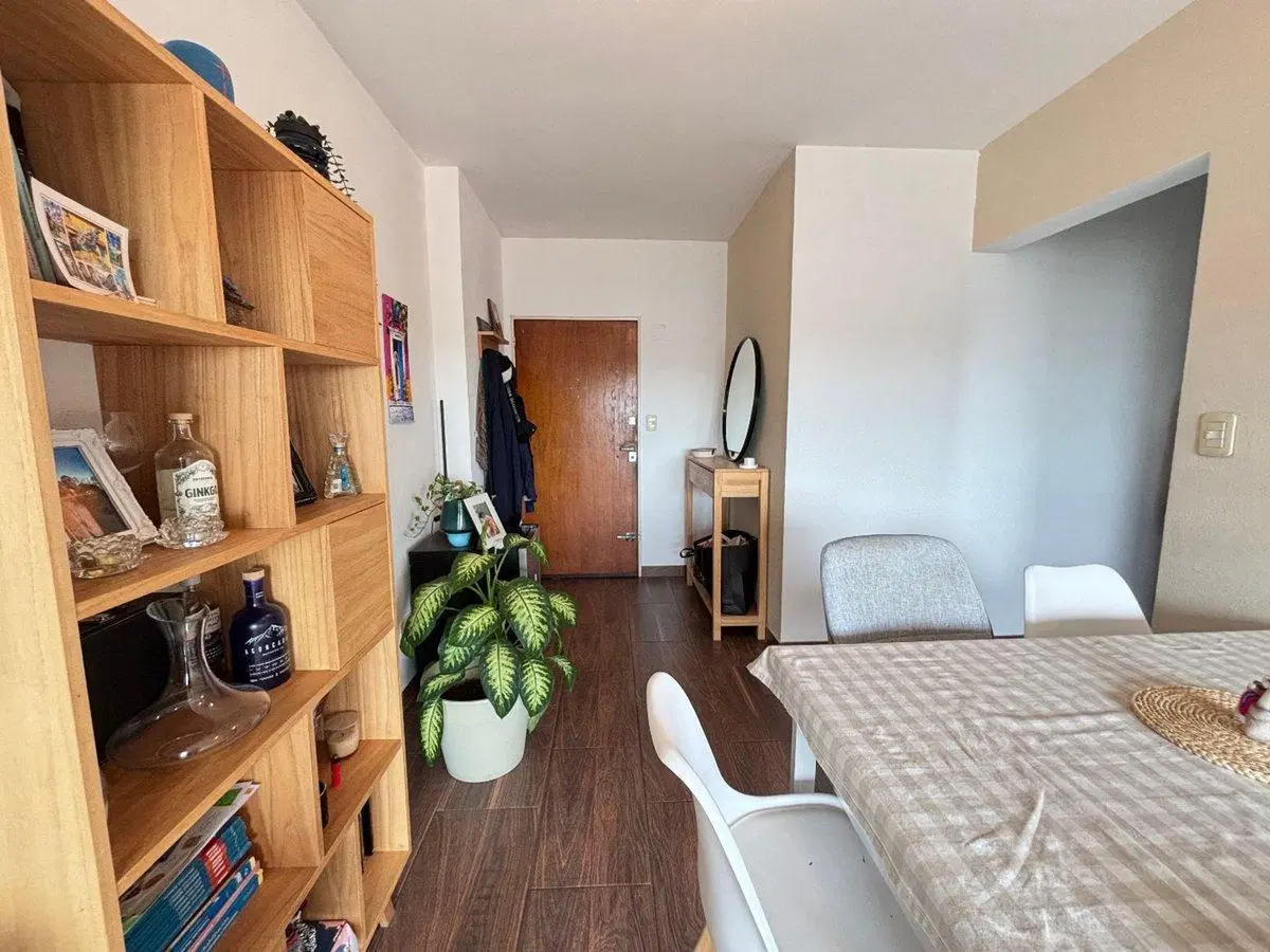 Venta depto. 2 ambientes refaccionado en ciudadela 2