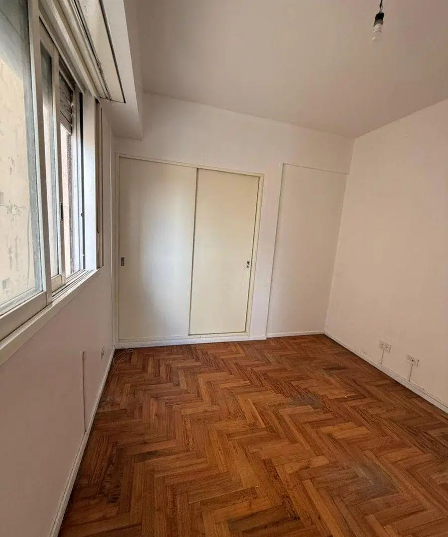 DEPARTAMENTO 2 AMBIENTES EN SANTOS LUGARES 5