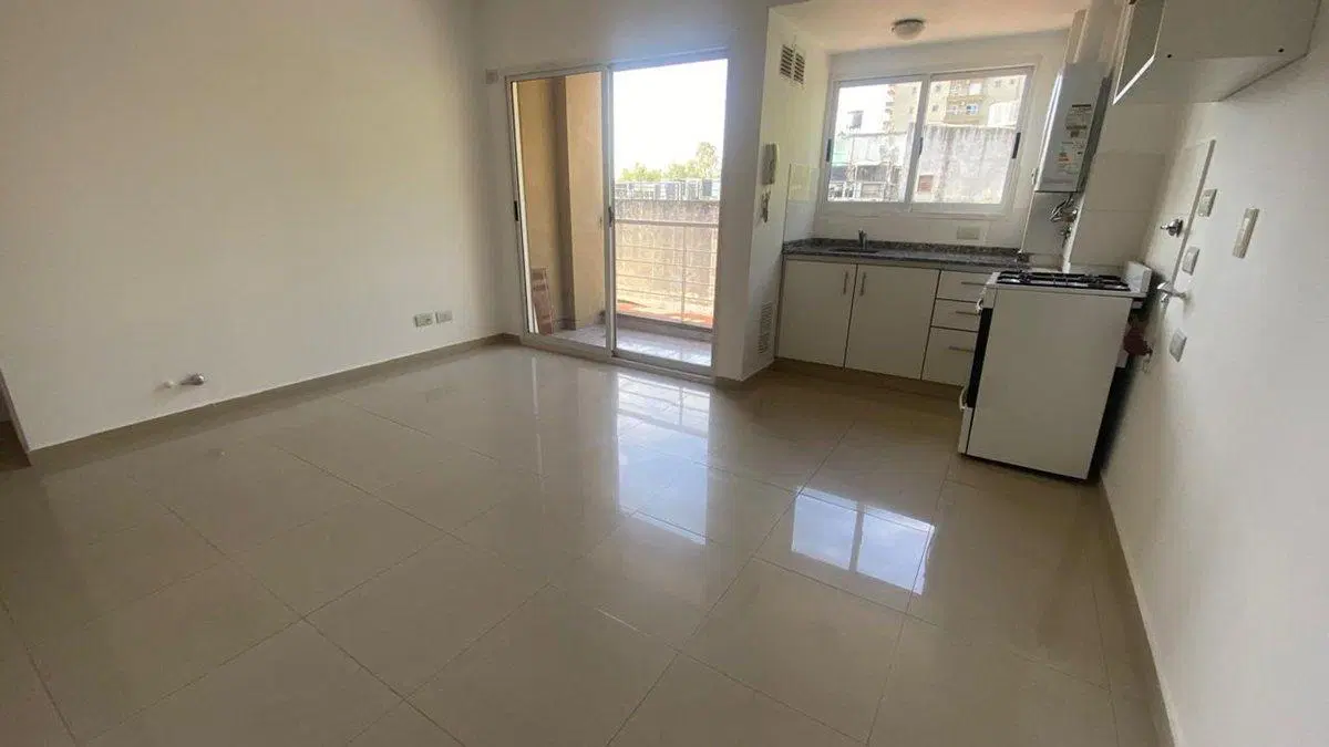Venta Depto 2 Amb Caseros Centro C/Balcón 4