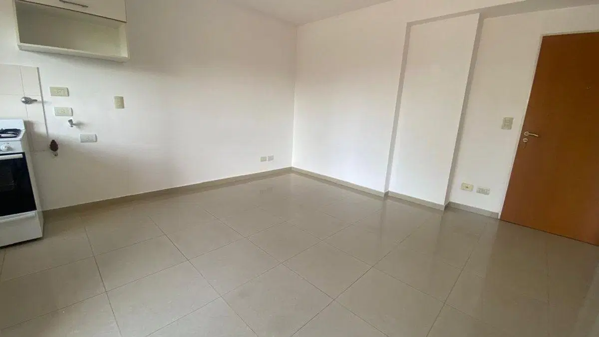 Venta Depto 2 Amb Caseros Centro C/Balcón 2