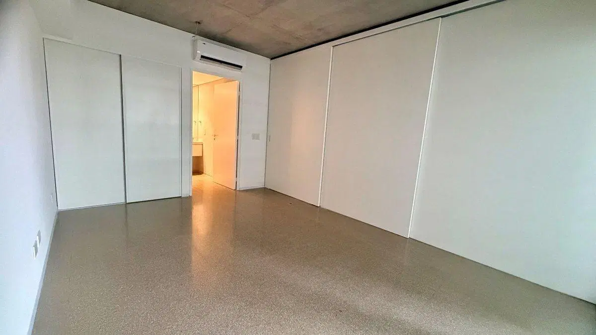 SE ALQUILA DPTO 2 AMB C/ COCHERA- PUERTO MADERO 5