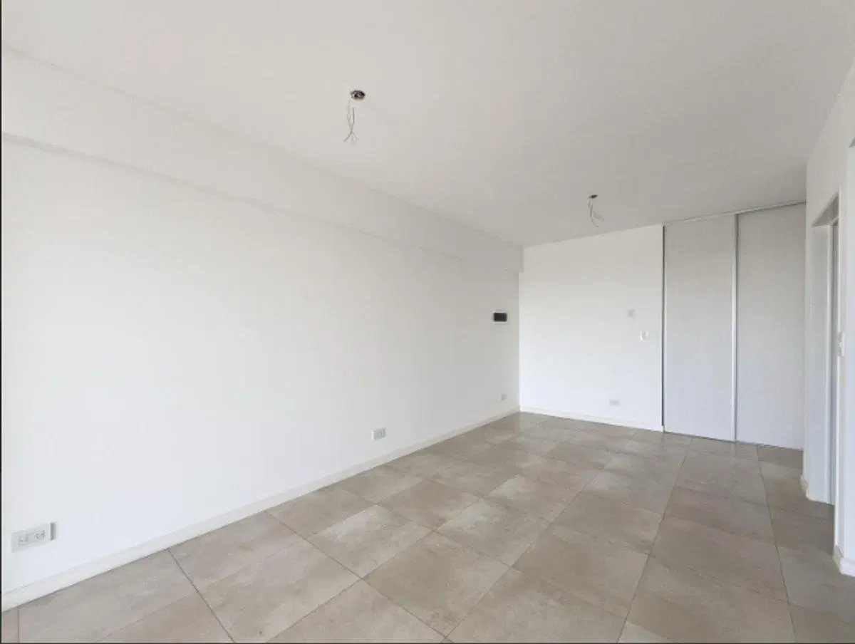 VENTA MONOAMBIENTE TIPO LOFT AL FRENTE VILLA LURO 3
