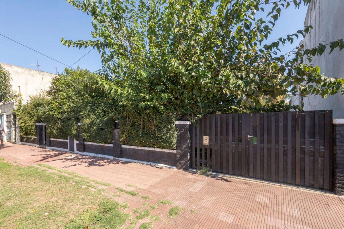 VENTA LOTE 240M2 EN SAN MARTIN ZONA AGUSTINIAN0