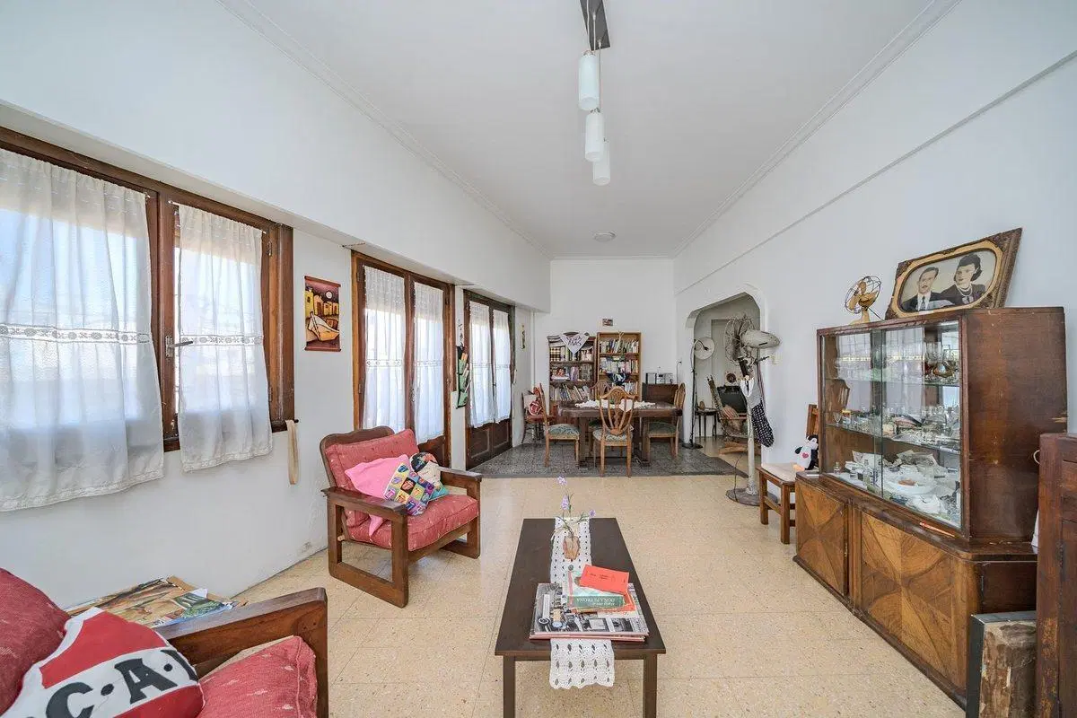VENTA PH 3 AMB C/PATIO- CASEROS- APTO CREDITO 5