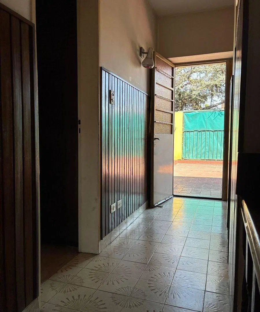 VENTA CASA 5 AMB HURLINGHAM APT CREDITO 3
