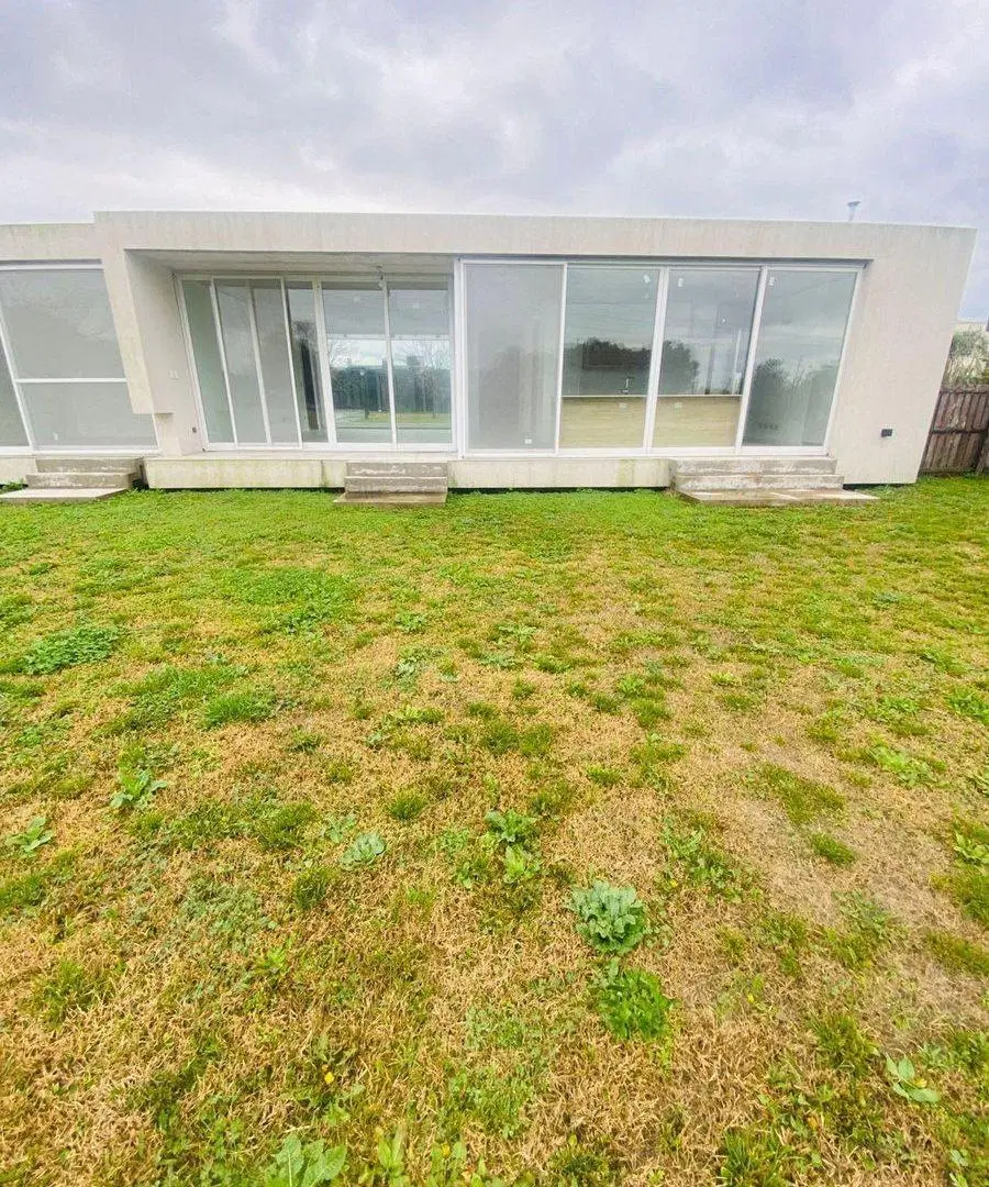 VENTA CASA BARRIO HARAS SANTA MARIA PERMUTA 2