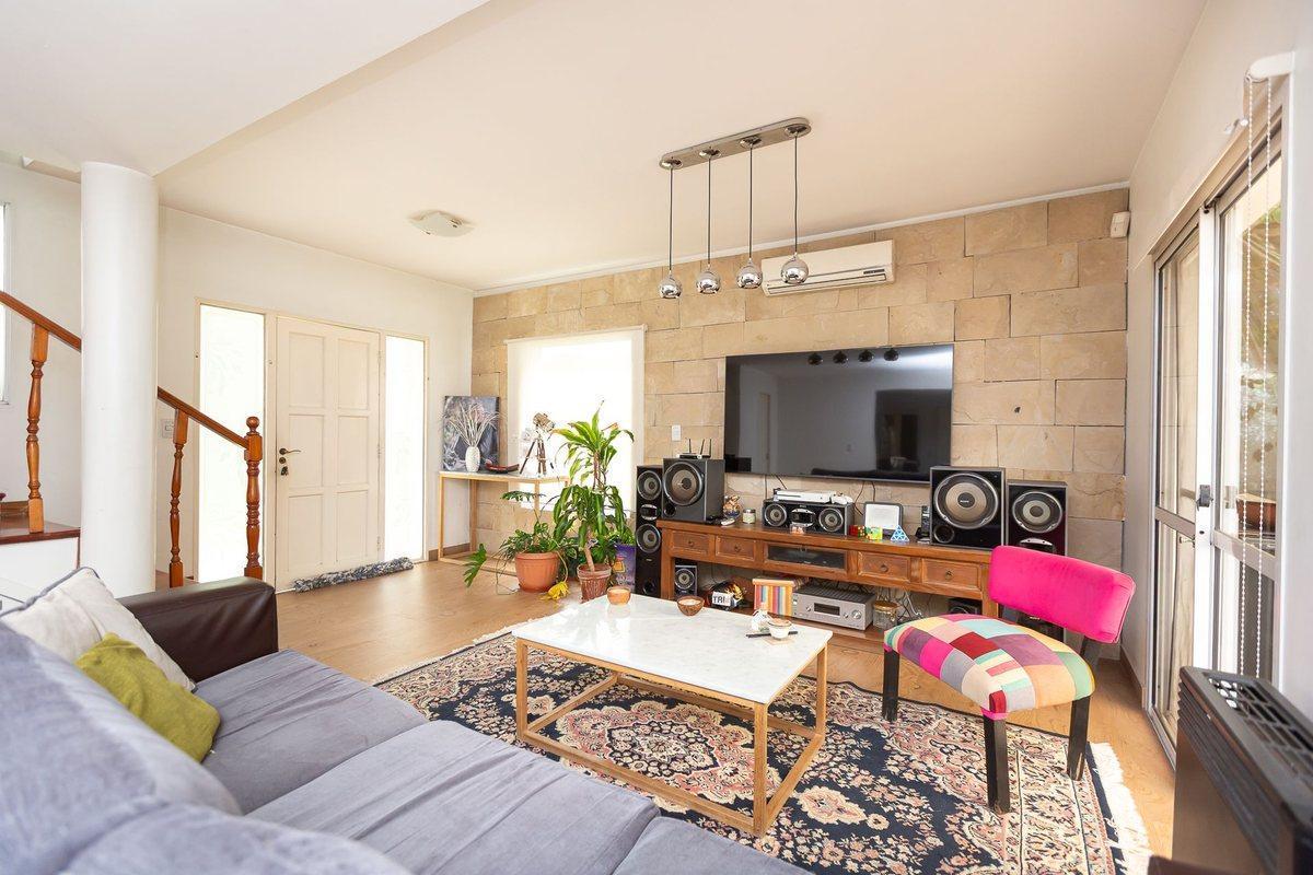 VENTA DE CASA 4 AMB CON PILETA EN HURLINGHAM