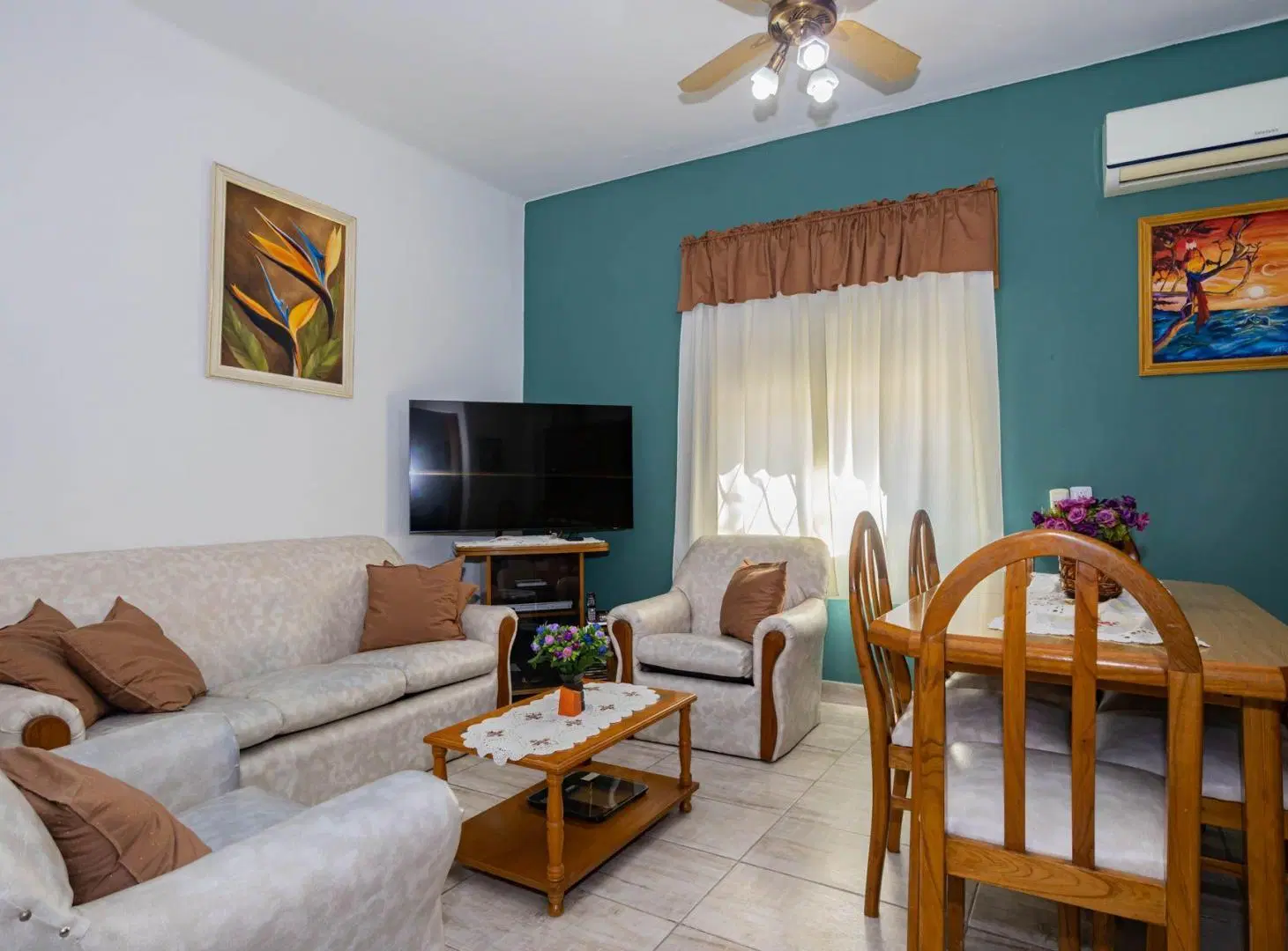 CASA CON TALLER-PILETA EN VENTA 5 AMB. LA TABLADA 3