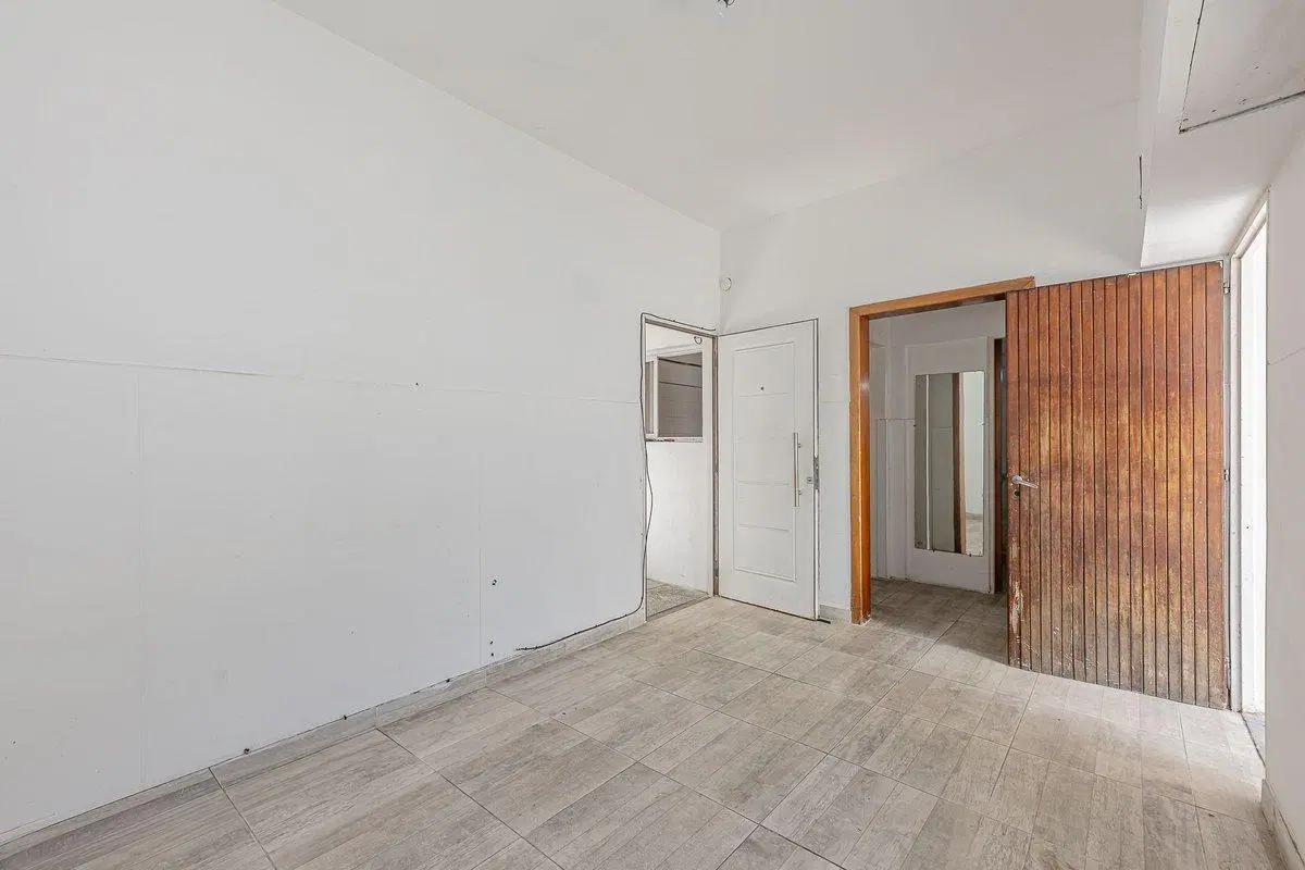 VENTA PH 2 AMB C/PATIO EN PLANTA BAJA - CASEROS 4