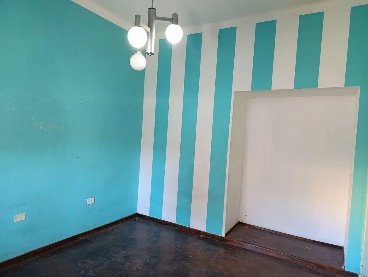 VENTA CASA 3 AMB CON PARQUE EN CASEROS 3