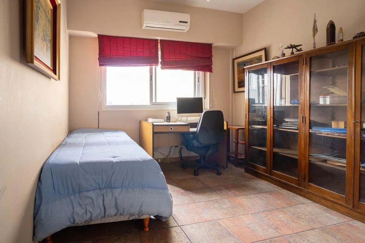 VENTA - DEPARTAMENTO 4 AMBIENTES CON COCHERA 2