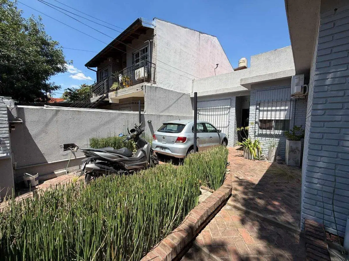 Venta - Casa 5 amb con pileta en Boulogne 4