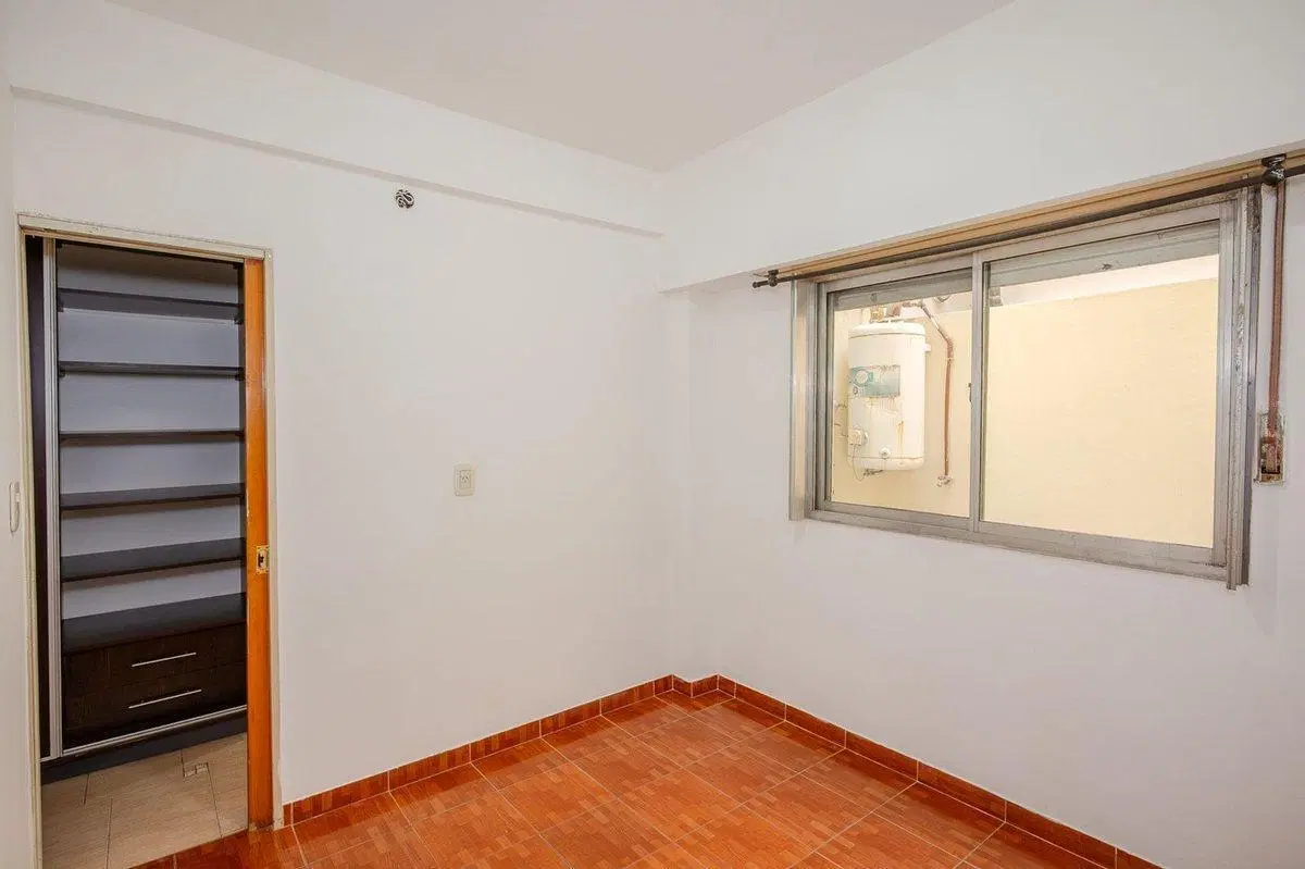 VENTA DEPTO 3 AMB CON PATIO Y BALCON -V. LUZURIAGA 4