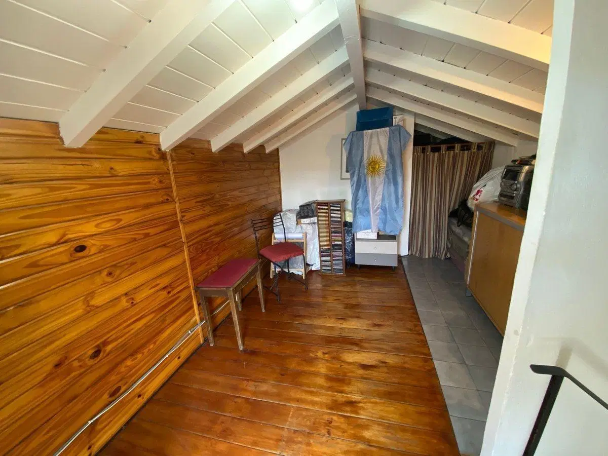 VENTA CASA 5 AMBIENTES ISIDRO CASANOVA PILETA CLIM 5