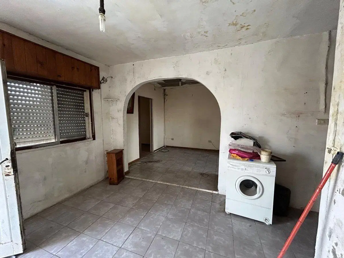 VENTA CASA 3 AMB+PH 2 AMB EN PRIMER PISO Z/CASEROS 3
