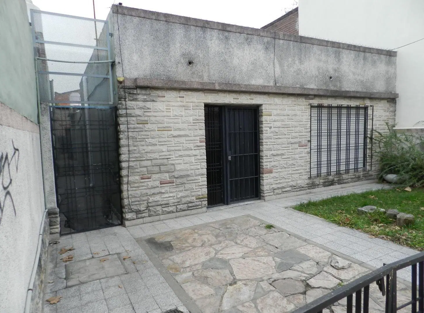 ALQUILER PH 3 AMBIENTES EN CASEROS - SIN EXPENSAS 3