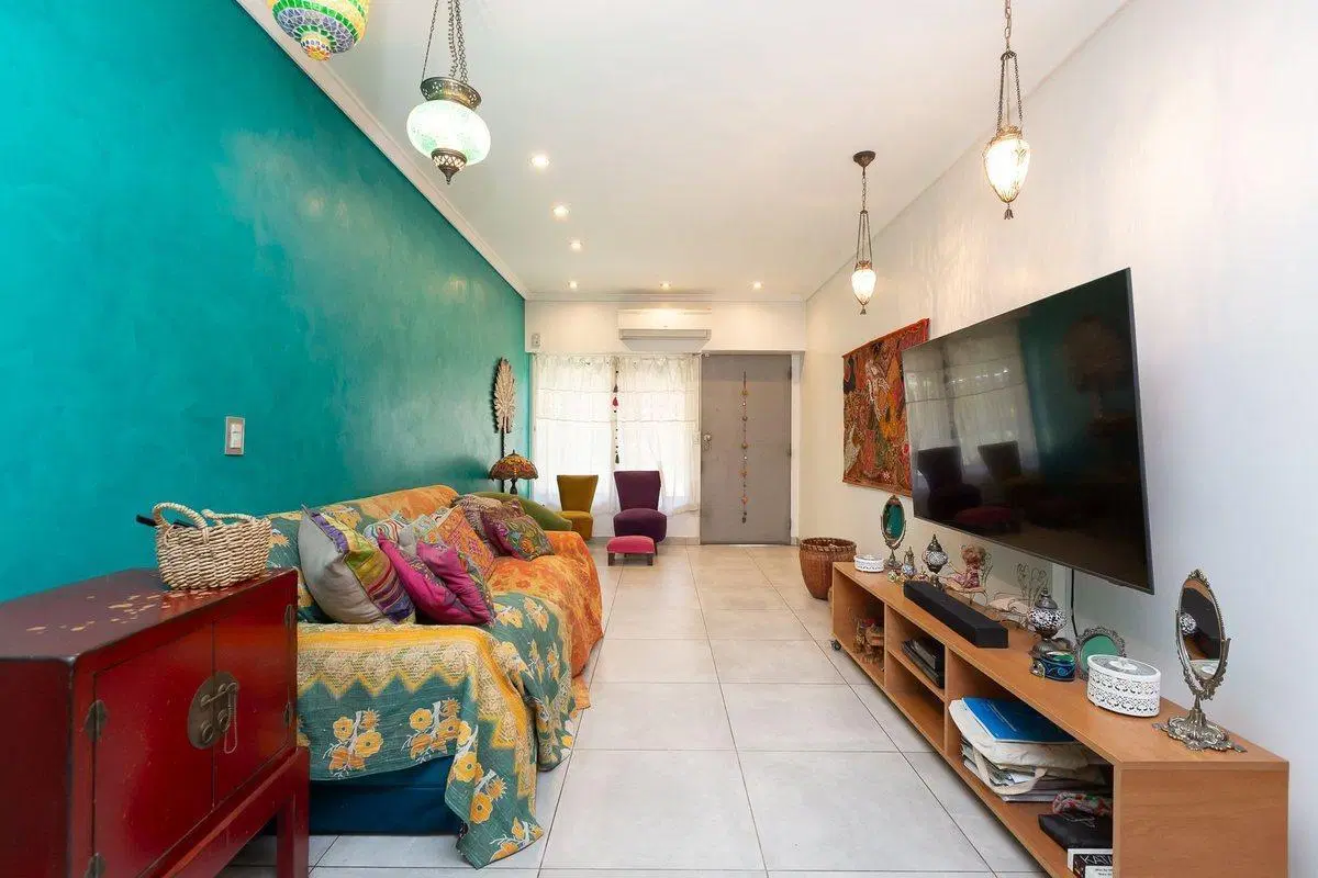VENTA CASA 5 AMB C/PARQUE/PILETA/COCHERA-PERMUTA 3