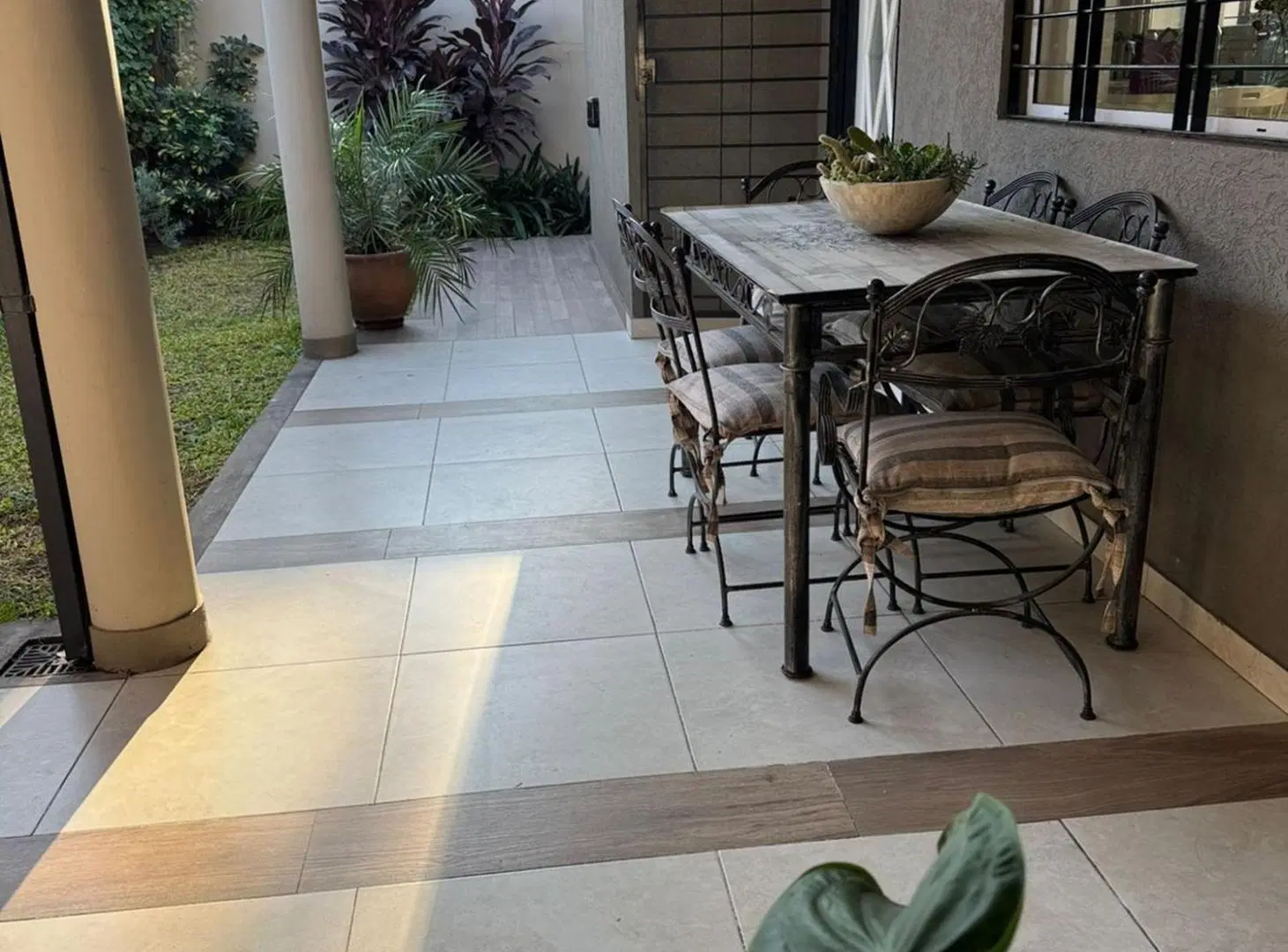 VENTA CASA 5AMB HURLINGHAM (B. INGLES)-APTO CRED. 8