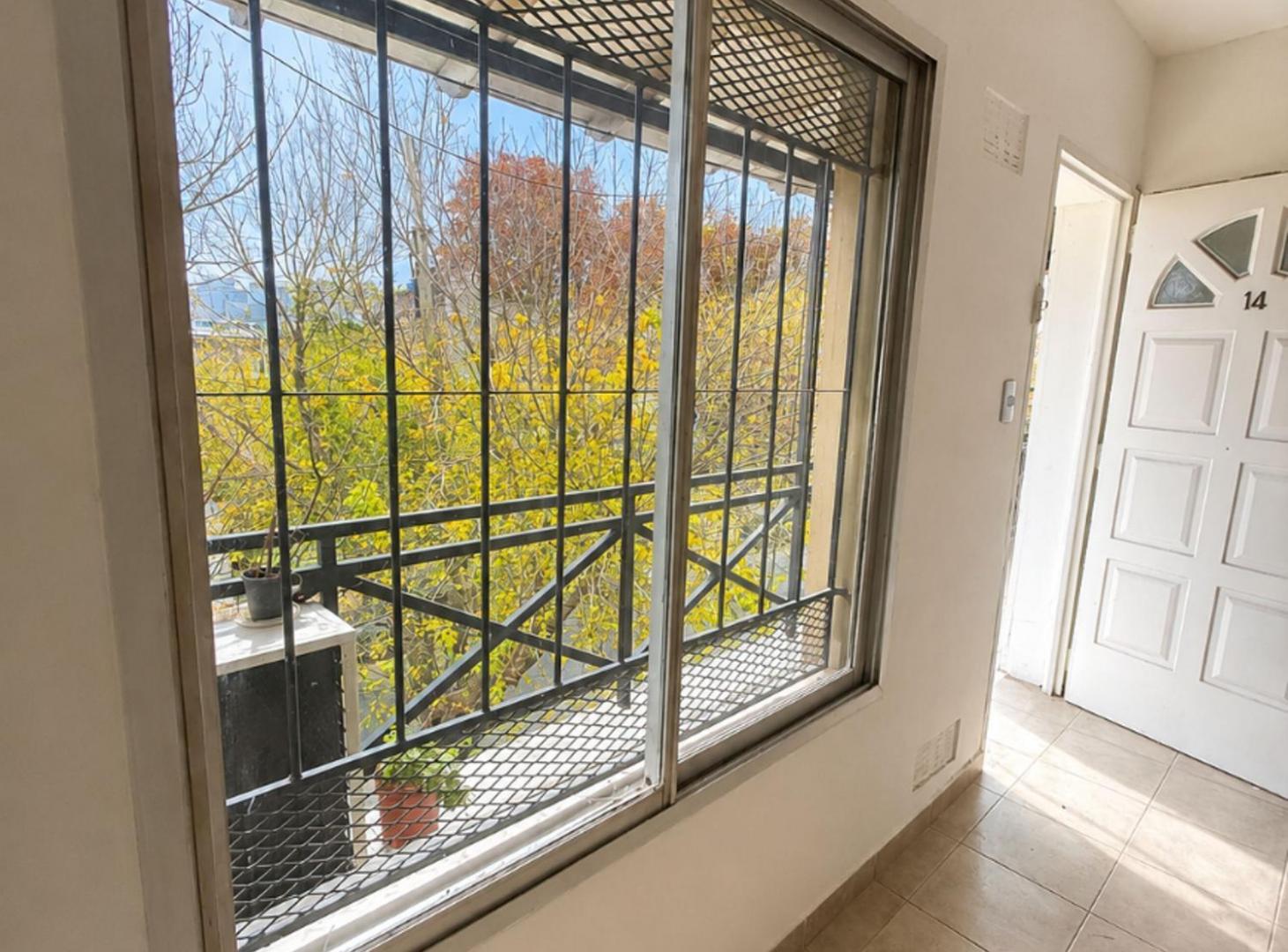 VENTA DEPTO 2 AMB MORON CENTRO OPORTUNIDAD