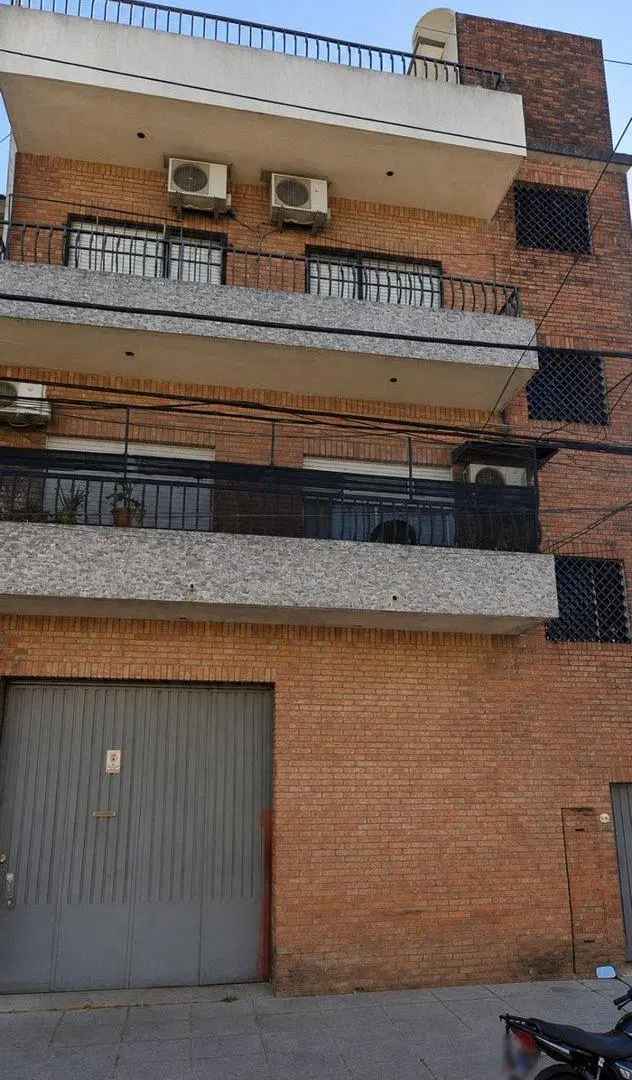 VENTA 4 AMB/PATIO/BALCON/TERRAZA. CIUDADELA 2
