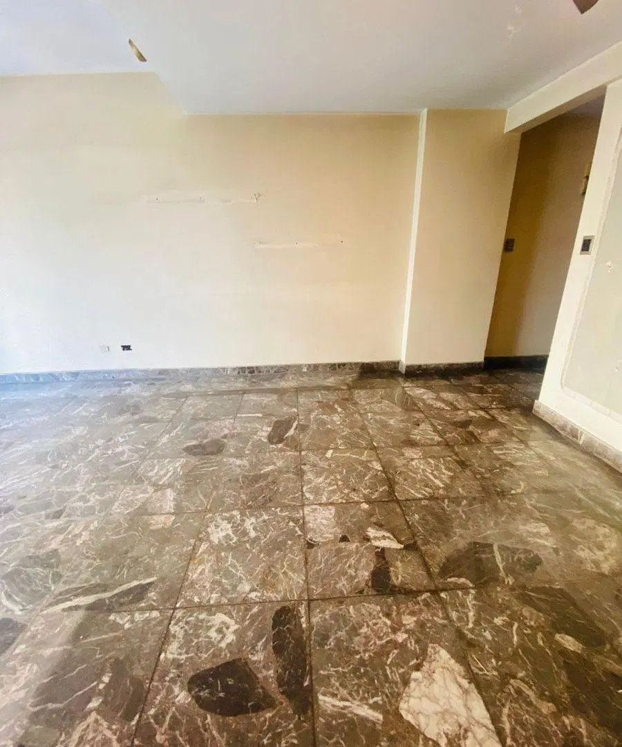 VENTA DEPTO 4 AMBIENTES CON BALCON EN FLORES 3
