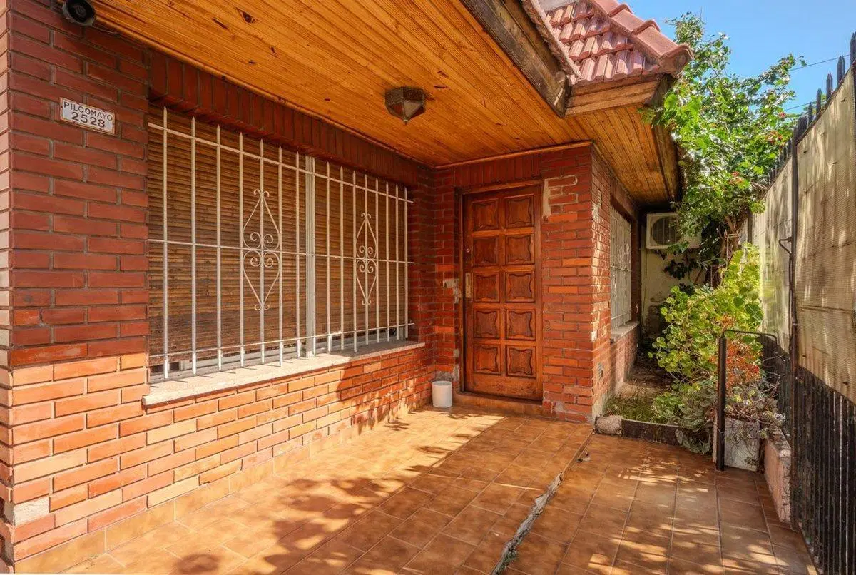 VENTA CASA 4 AMB LANUS - OPORTUNIDAD 215 M2 LOTE - 3