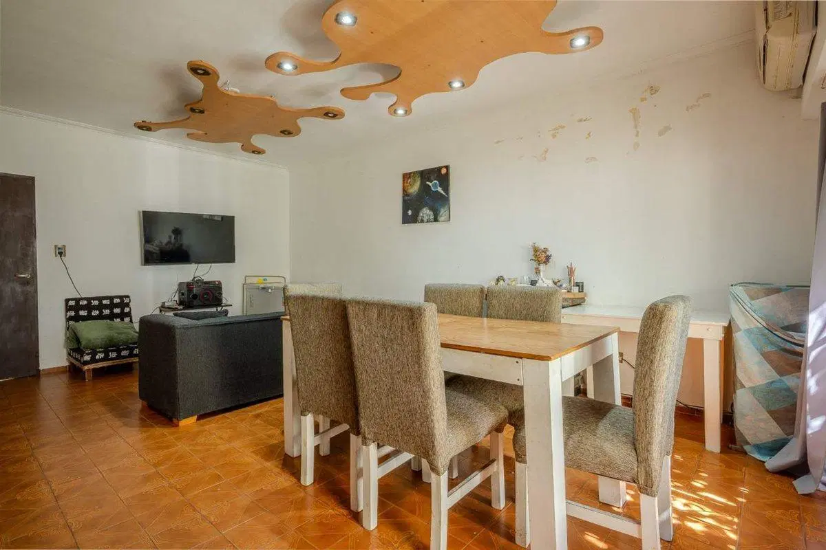 VENTA CASA 4 AMB LANUS - OPORTUNIDAD 215 M2 LOTE - 5