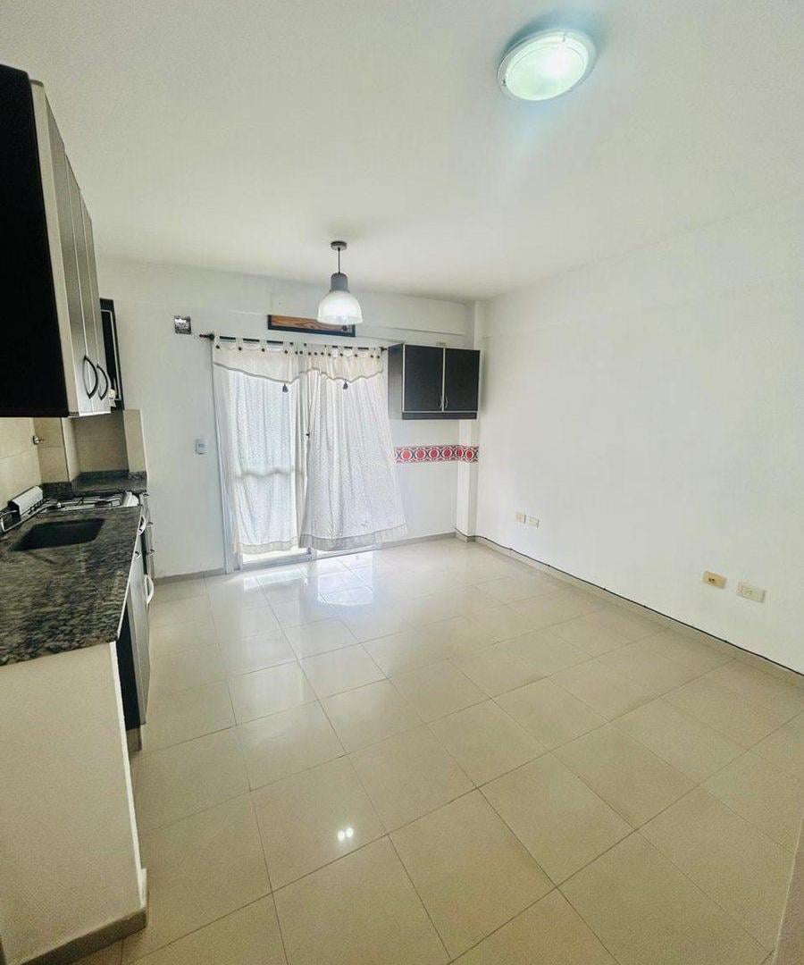DEPARTAMENTO 2 AMB CON BALCON TERRAZA AL FRENTE